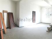 Capannone in vendita di 450 m² in Via Natale Gallino