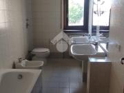 Capannone in vendita di 450 m² in Viale 5 Giornate, 59