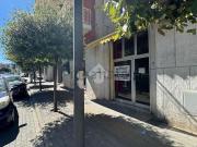 Capannone in vendita di 45 m² in Viale Luca de Rosis, 29