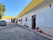 Capannone in vendita di 490 m²