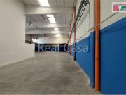 Capannone in vendita di 495 m² in Via Mohandas Gandhi