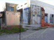 Capannone in vendita di 499 m² in Via I Settembre, 22