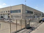 Capannone in vendita di 500 m² in Via del Morazzone, 1