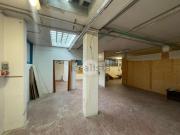 Capannone in vendita di 515 m² in Via Padergnone
