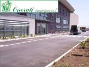 Capannone in vendita di 5400 m² in Via Tiburtina...