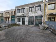 Capannone in vendita di 540 m² in Via dal Ponte, 100