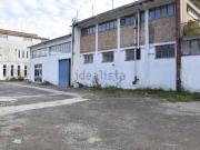 Capannone in vendita di 550 m²