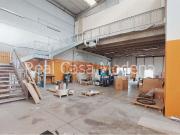 Capannone in vendita di 550 m² in Strada Sant&apos Anna