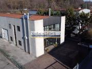 Capannone in vendita di 582 m² in Via dell&apos Artigianato