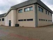 Capannone in vendita di 5868 m² in Contrada Follonara