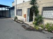 Capannone in vendita di 590 m² in Via Barcellona, 57