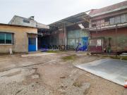 Capannone in vendita di 590 m² in Viale Padre Nicola Magri