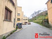 Capannone in vendita di 600 m² in Via Acquasanta, 104