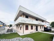 Capannone in vendita di 600 m² in Via Circonvallazione, 45