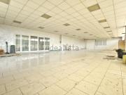 Capannone in vendita di 600 m² in Viale della Consolata, 81