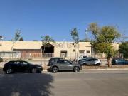 Capannone in vendita di 610 m² in Viale degli Artigiani, 31