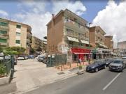 Capannone in vendita di 690 m² in Via Terracina, 1