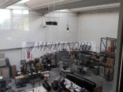 Capannone in vendita di 700 m²