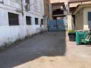 Capannone in vendita di 735 m²