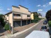 Capannone in vendita di 750 m² in Via Fabio Filzi