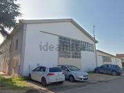 Capannone in vendita di 760 m² in Via Salentina