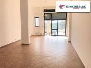 Capannone in vendita di 78 m² in Viale Europa