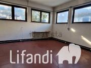 Capannone in vendita di 980 m² in Via Louis Braille