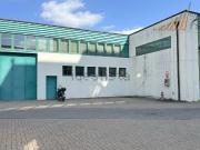 Capannone in vendita di 820 m² in Via Guido da Velate, 9