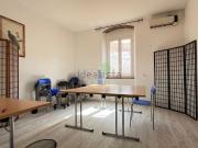 Capannone in vendita di 89 m² in Piazza Due Giugno, 44