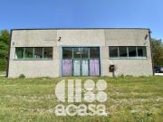 Capannone in vendita di 900 m²