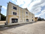 Capannone in vendita di 920 m² in Strada Statale 131...