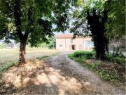 Rustico/casale/corte in vendita a Bondeno via morandi