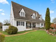 Double Block Family Home