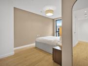 Capital Interchange Way, Brentford, TW8 2 bed flat to...