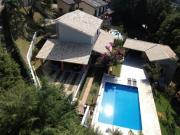 Capital Ville Casa com 4 suítes, piscina e área...