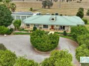Captivating Lifestyle Property in Hillvue