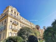 CARABACEL: grand 3 pièces de caractère dans un palais...