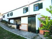 Carácter, propriedade T4 composta pela casa principal,...