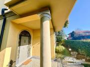 Carate Brianza 5 vani 2000mq