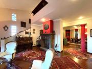 Caratteristiche principali: 300m² Atina