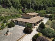 Caratteristiche principali: 339m² Sora
