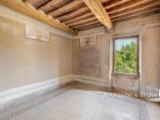 Caratteristico su due livelli con giardino, Sinalunga...