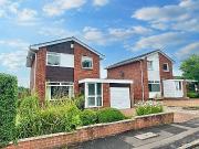 Carcluie Crescent, Ayr KA7 3 bed detached house to rent...