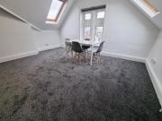 Cardigan Road, Hyde Park