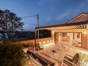 Carieville | Refined Harbourside Living