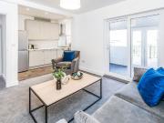 Carisbrooke Avenue, Beeston, Nottingham NG9, 3 bed semi...