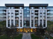 Carlyle 3 beds, 2 baths Apartment for Rent