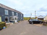 Carmel, Llanelli, 3 Bedroom Cottage