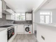 Carnforth Road, Streatham SW16, 3 bed property to rent,...