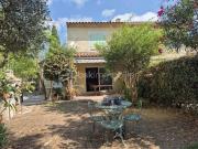 CARQUEIRANNE: MAISON DE 90 M2 A 2 MINUTES A PIED DU PORT...